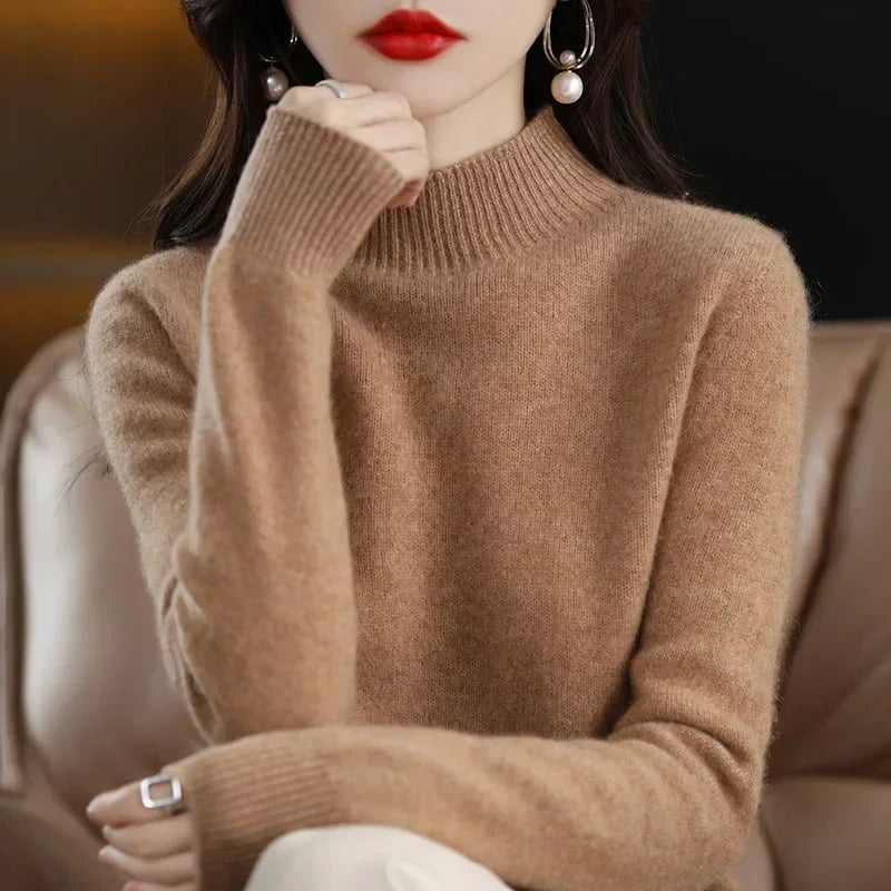 Korean-Style Knit Sweater – Semi-High Collar, Long Sleeves, Minimalist Design and Comfortable Fit