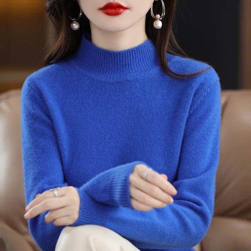 Korean-Style Knit Sweater – Semi-High Collar, Long Sleeves, Minimalist Design and Comfortable Fit