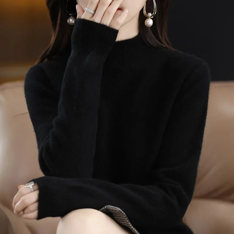 Korean-Style Knit Sweater – Semi-High Collar, Long Sleeves, Minimalist Design and Comfortable Fit